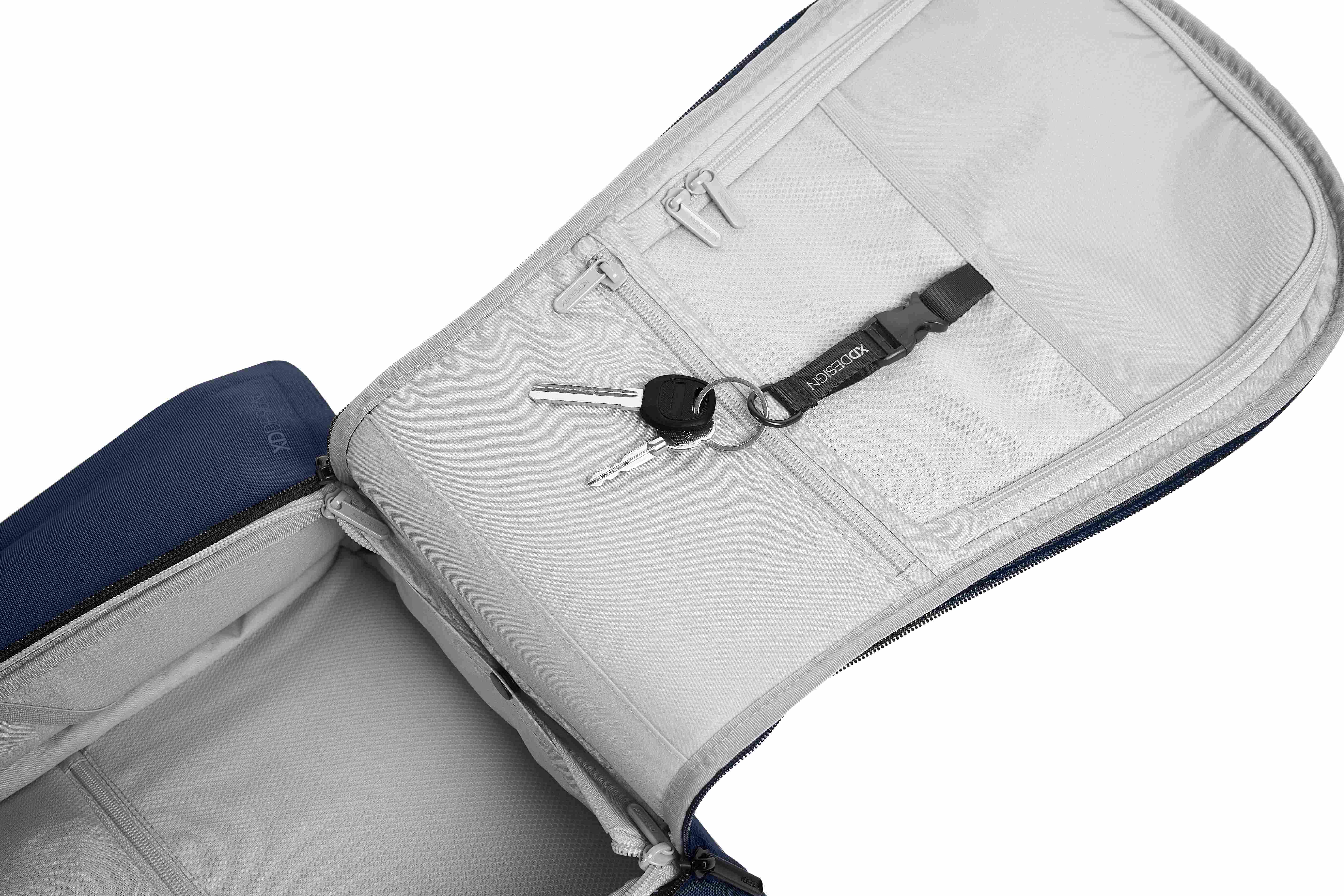 Image of XD Design Bizz 15.6'' Inç Uyumlu Suya Dayanıklı Hırsızlık Önleyici Sırt Çantası Lacivert